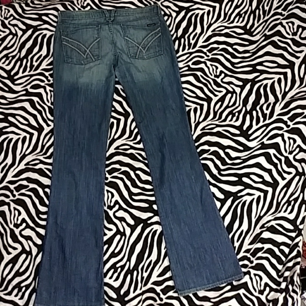 Ripped William Rast Jeans - Picture 6 of 8
